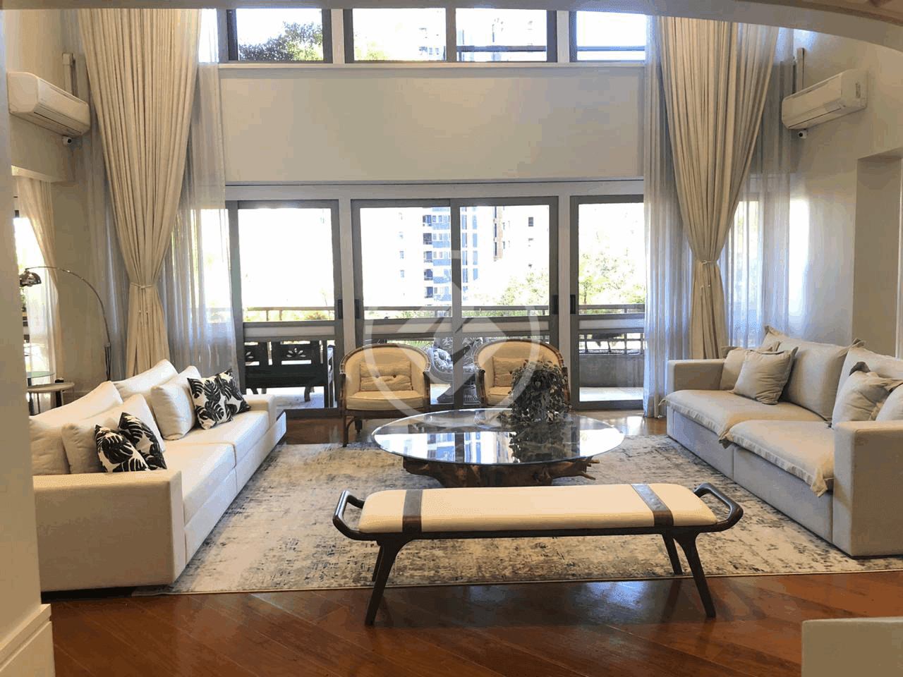 Apartamento Duplex Cambuí, Campinas - SP — foto 1