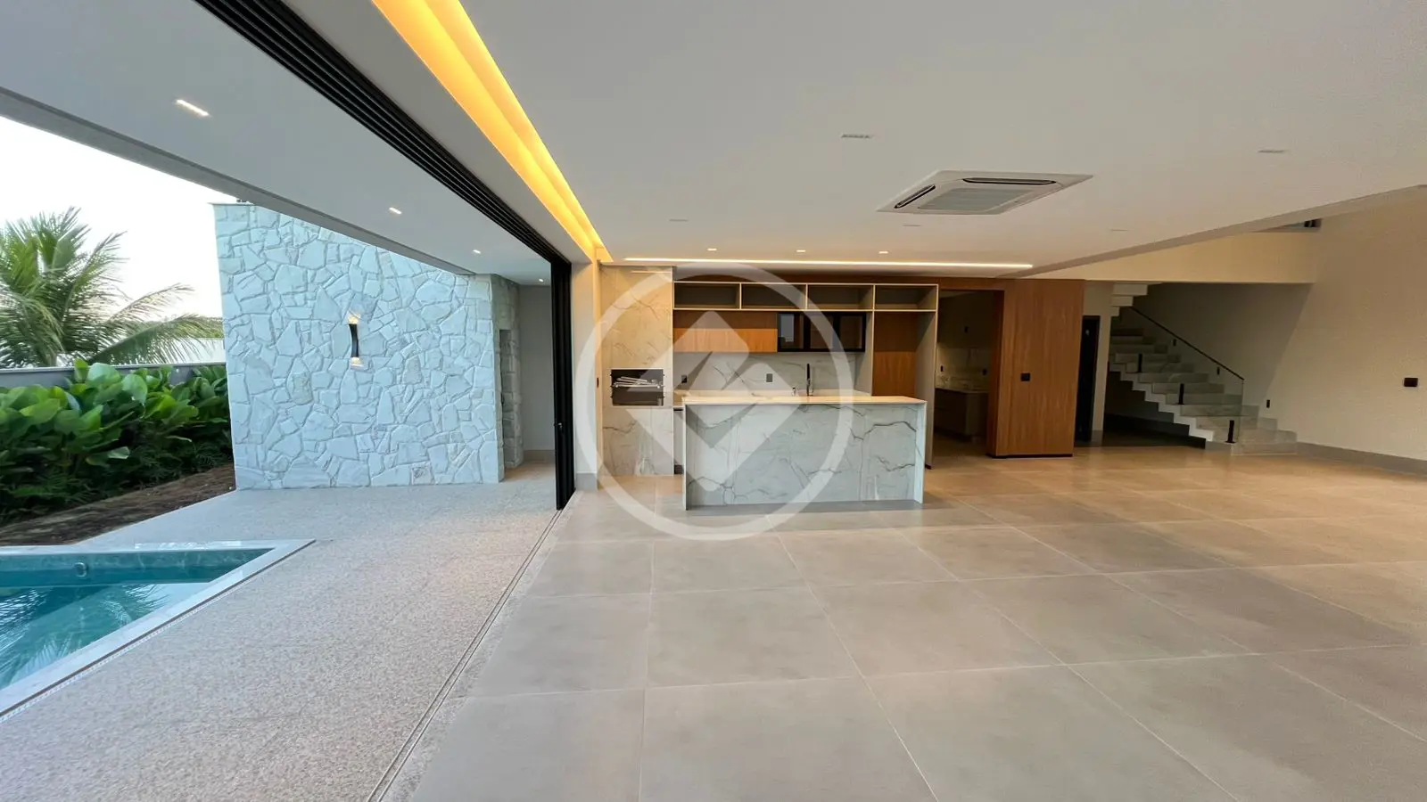 Sobrado Em Condomínio Alphaville Flamboyant Residencial Araguaia, Goiânia - GO — foto 2