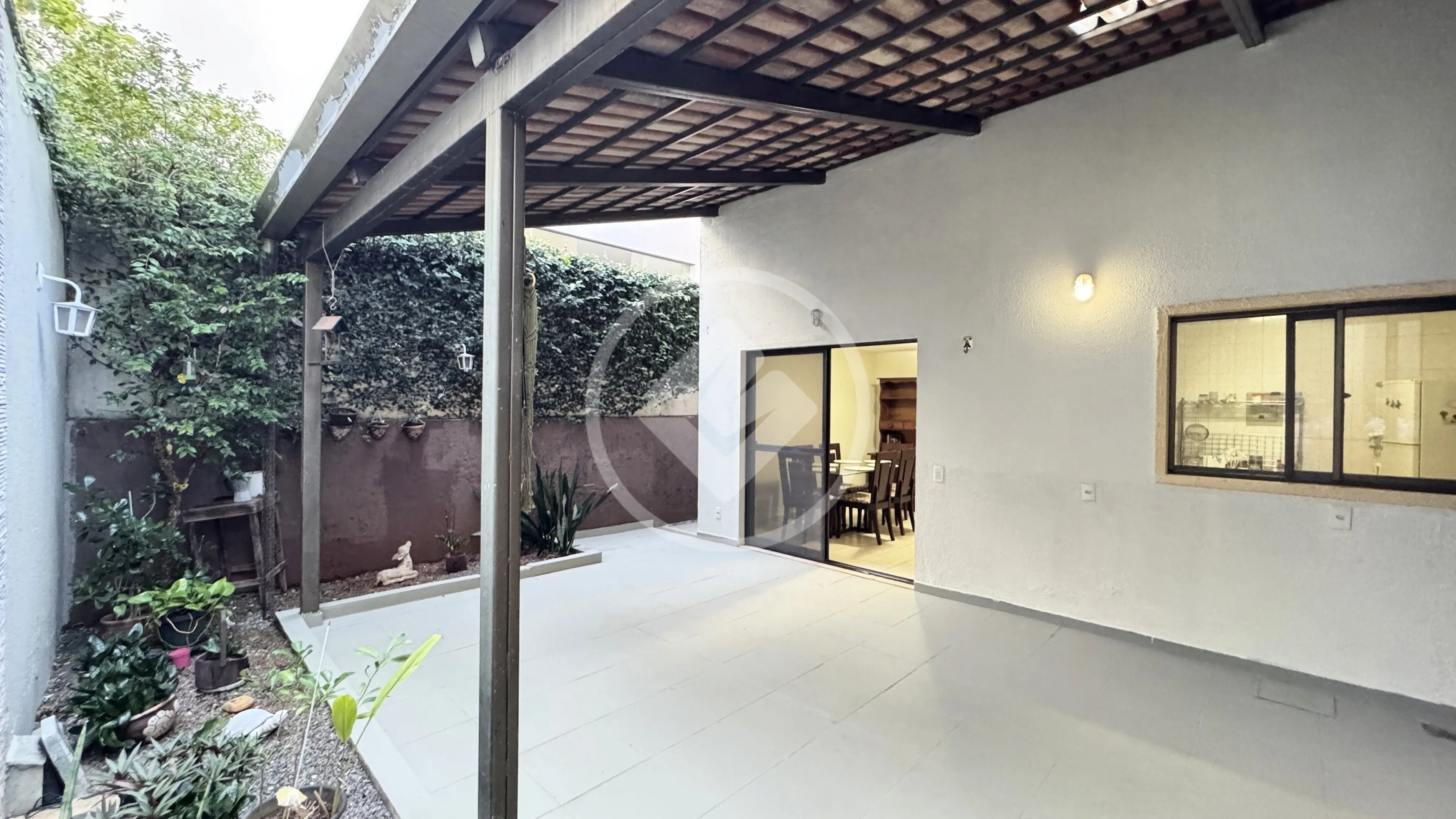 Sobrado Em Condomínio 3 quartos no Jardim Vitória, Goiânia — foto 2 de 6