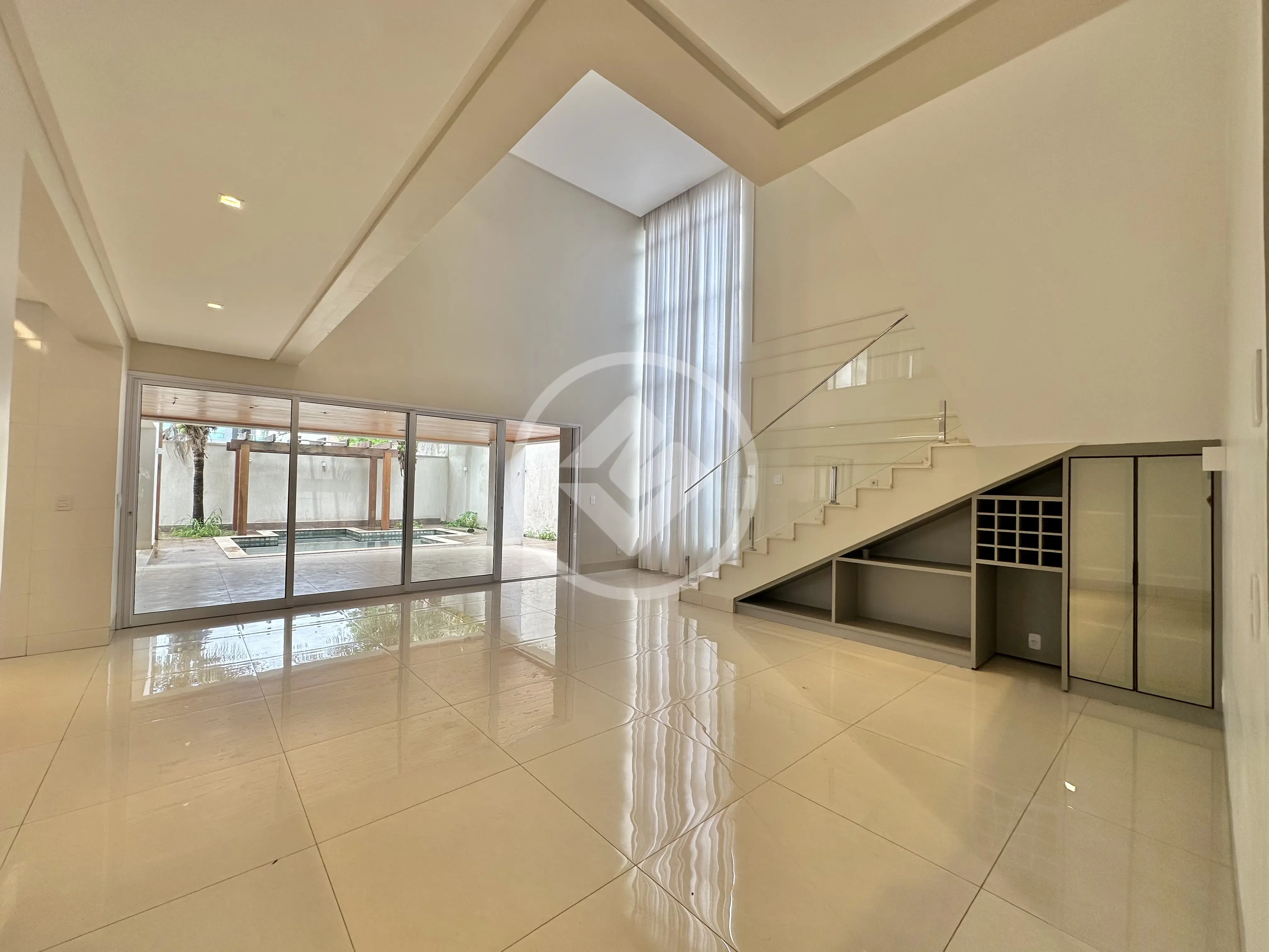 Sobrado Em Condomínio Residencial Goiânia Golfe Clube, Goiânia - GO — foto 2