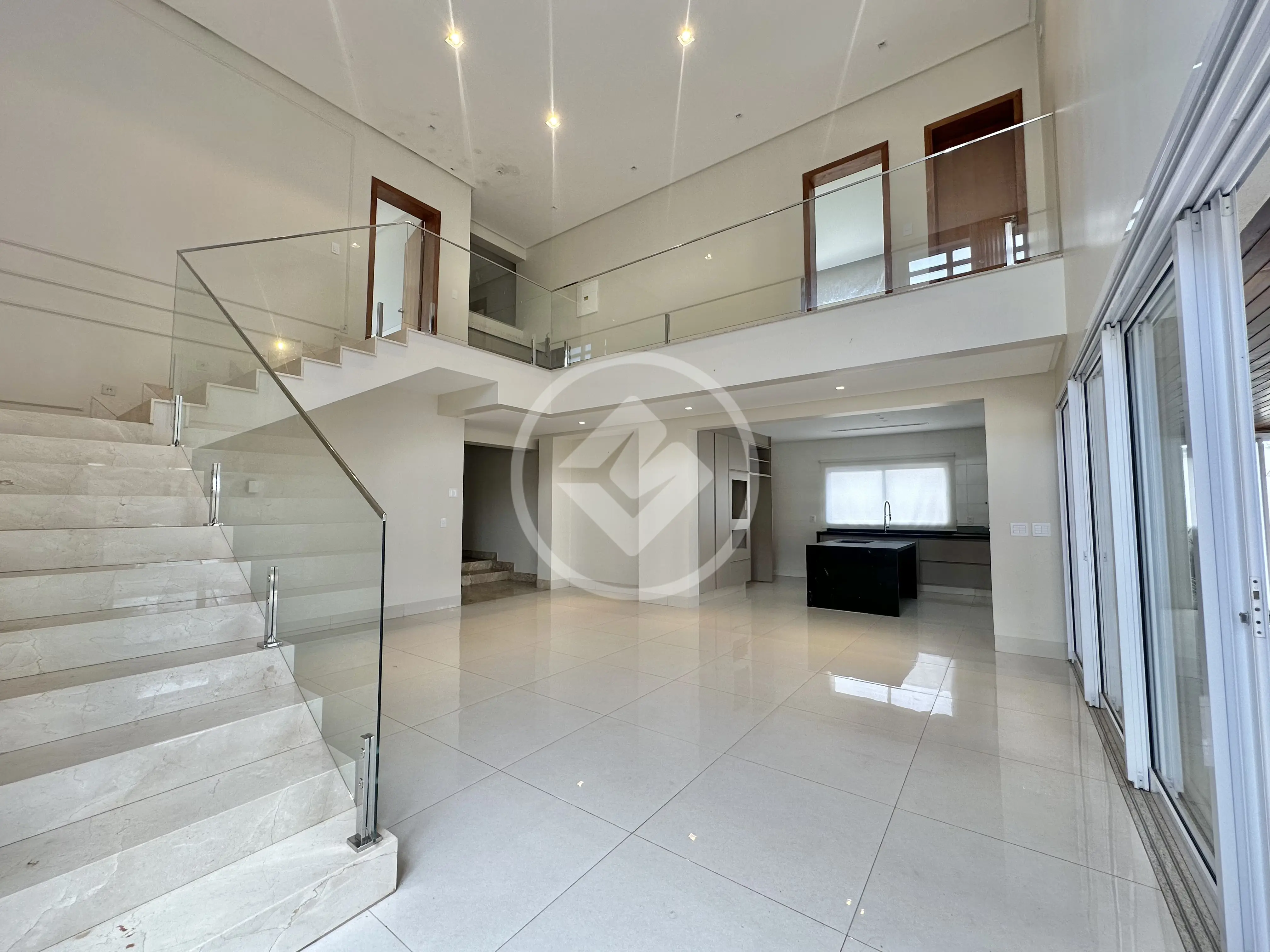 Sobrado Em Condomínio Residencial Goiânia Golfe Clube, Goiânia - GO — foto 1