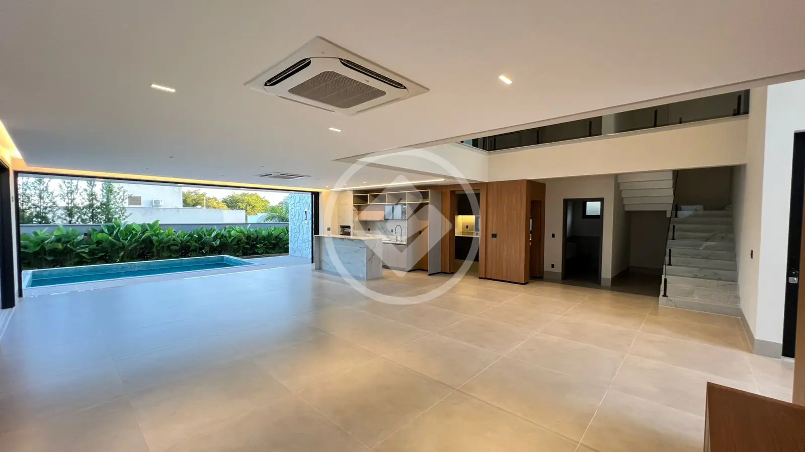 Sobrado Em Condomínio 5 quartos no Alphaville Flamboyant Residencial Araguaia, Goiânia — foto 4 de 6