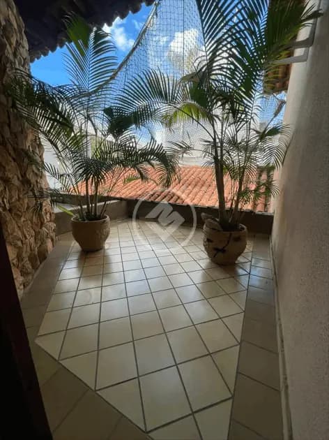 Casa Comercial 4 quartos no Setor Marista, Goiânia — foto 2 de 6