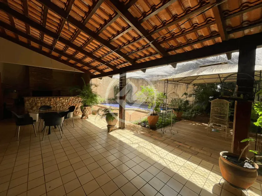 Casa 4 Quartos - Setor Marista