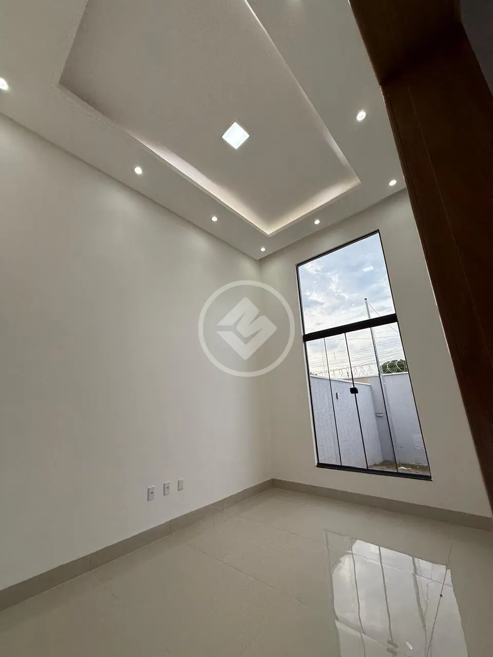 Casa 3 quartos no Independência - 1º Complemento Setor das Mansões, Aparecida de Goiânia — foto 3 de 6