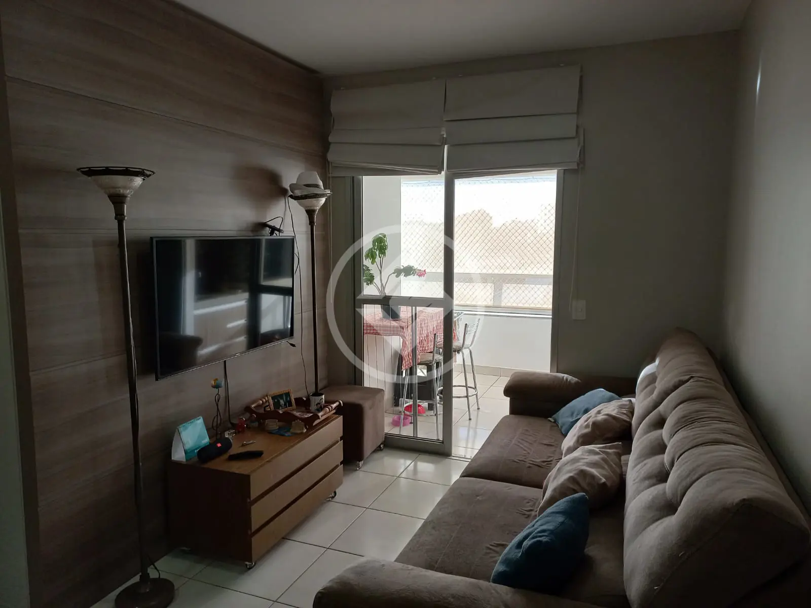 MARAVILHOSO APARTAMENTO COM 89 METROS QUADRADOS COM MOVEIS PLANEJADOS E EXCELENTE ÁREA DE LAZER