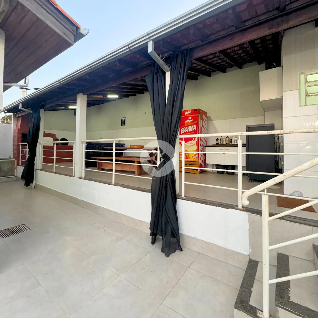 Casa 3 quartos no Guilhermina Vieira Chaer, Araxá — foto 6 de 6