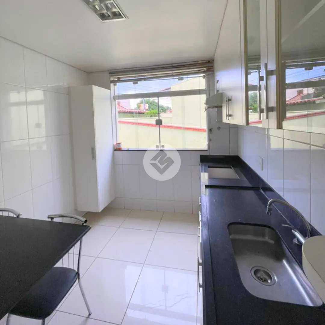 Sobrado Centro, Araxá - MG — foto 2