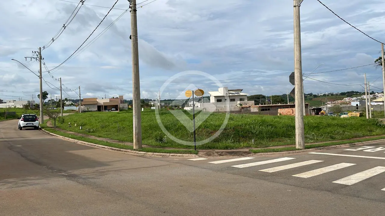 Terreno no Loteamento Villa das Artes, Araxá — foto 2 de 6