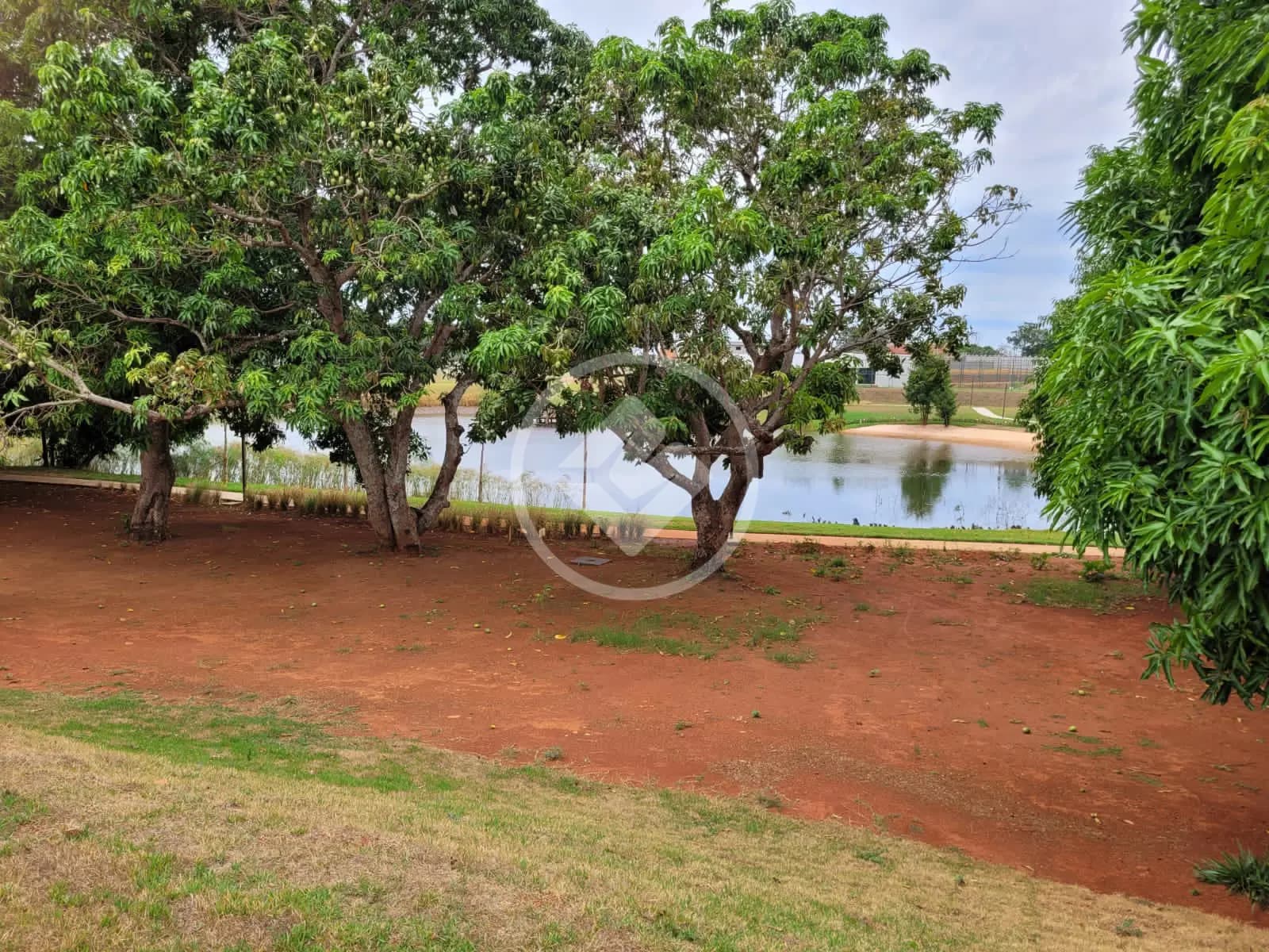 Ágio -   Lote residencial Condomínio Parqville Quaresmeira , Trindade - GO