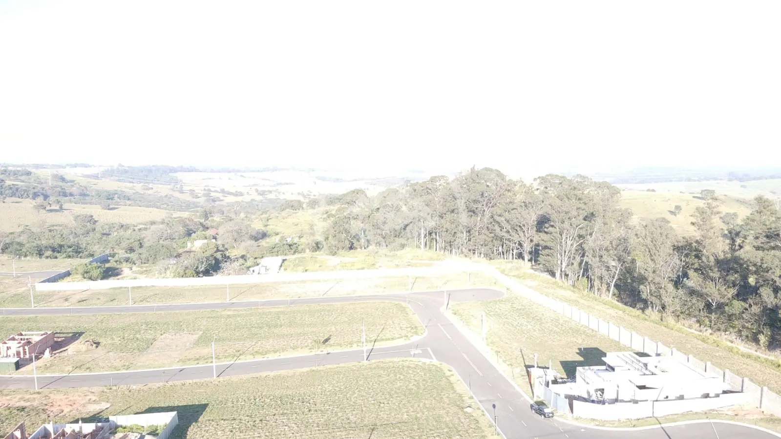 Terreno Condomínio Colinas do Castelo, Jaguariúna - SP — foto 2