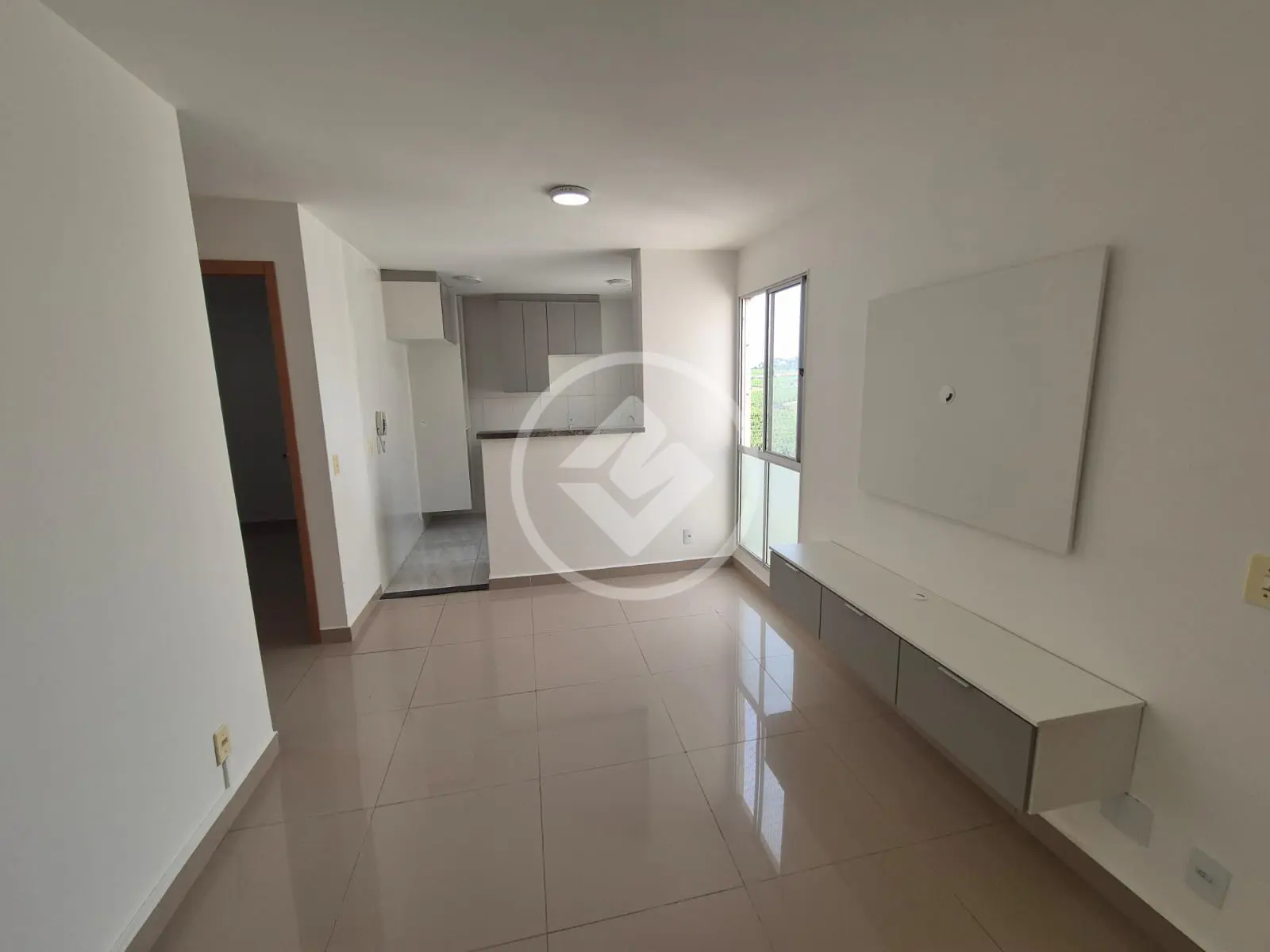 Apartamento de 42 m2, com 2 dormitórios com 1 banheiro, condomínio com lazer, no Jardim Von Zuben.