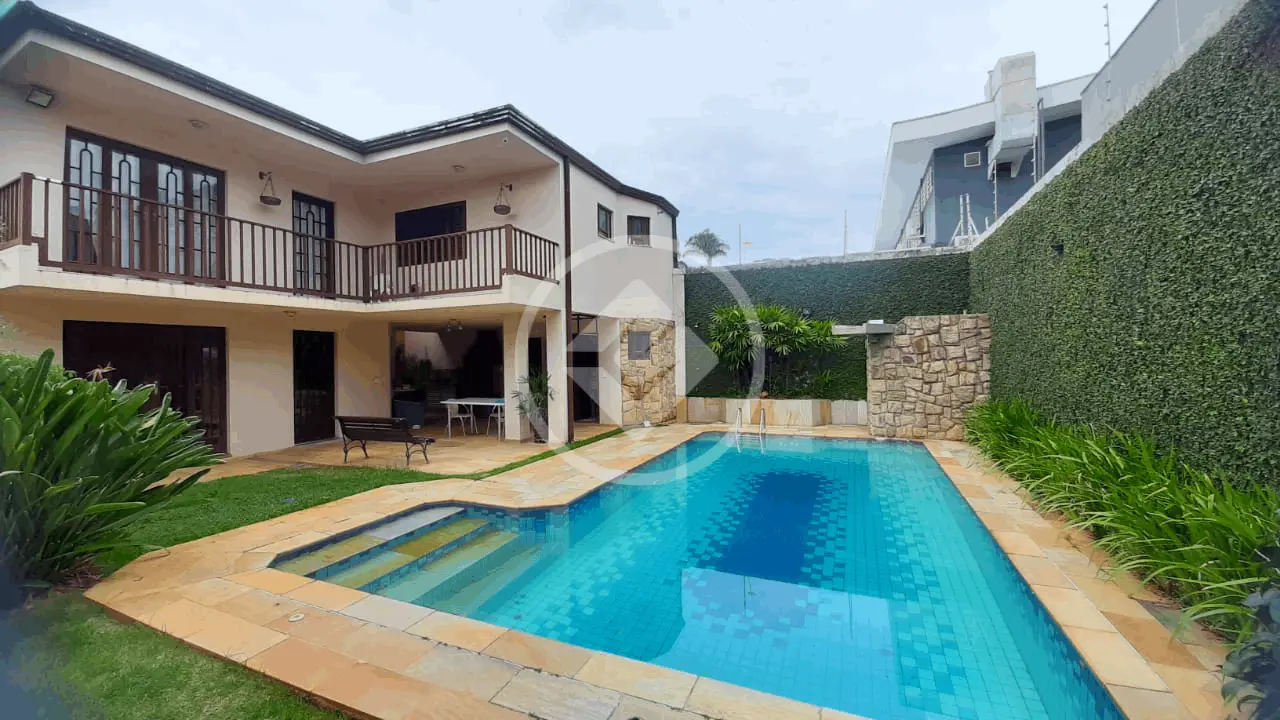 Casa à venda em localização privilegiada na Nova Campinas