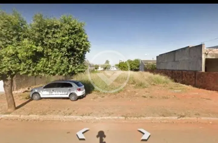 Ótimo terreno avenida bairro nobre  800m² (20x40), à venda em ótima localização ideal para construção comercial ou residencial no bairro Bandeirantes.