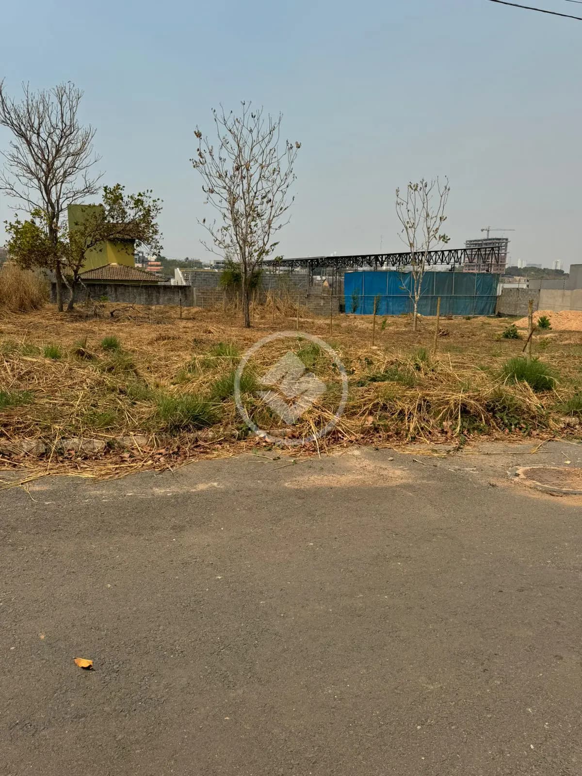 Terreno residencial bem localizado  R$125.000,00 bairro tropical ville