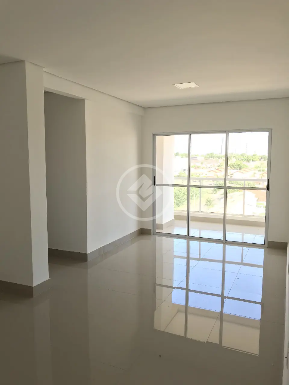 Vende-se Apartamento 98m² - R$660.000,00 - 03 quartos, sendo 1 suíte - Santa Mônica Residence - Cuiabá MT