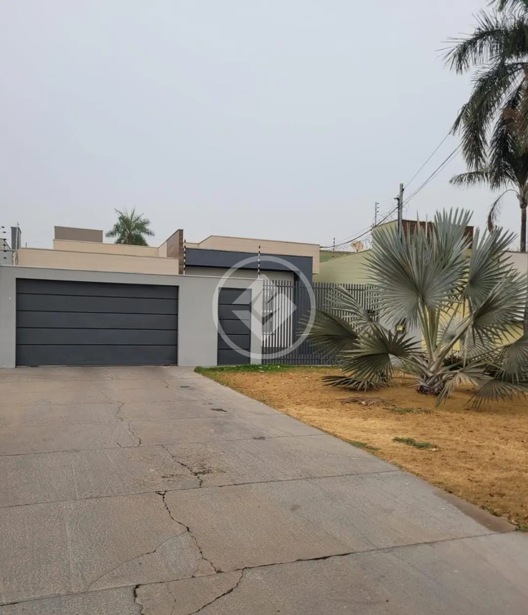 VENDE-SE CASA NO BAIRRO COOPHEMA