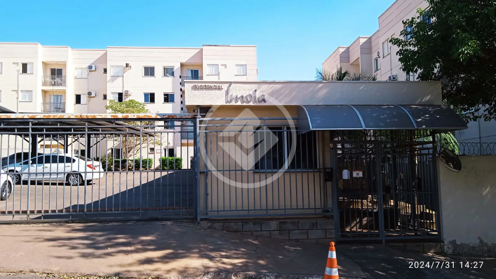 VENDO APARTAMENTO 3 QUARTOS, PARQUE DAS NAÇÕES, CUIABÁ-MT, R$ 229 MIL