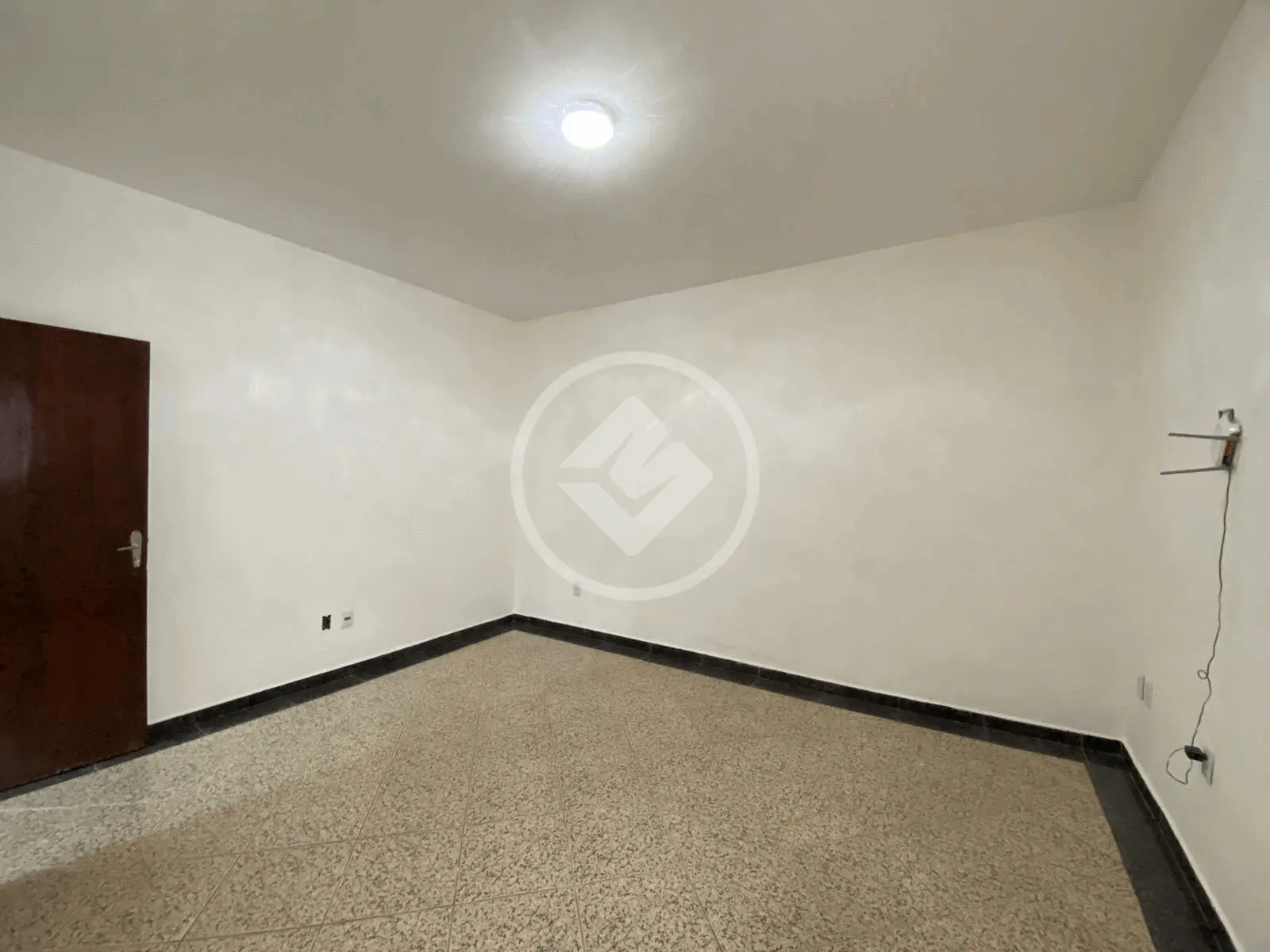 Sala Comercial 1 quarto no Dom Aquino, Cuiabá — foto 4 de 6