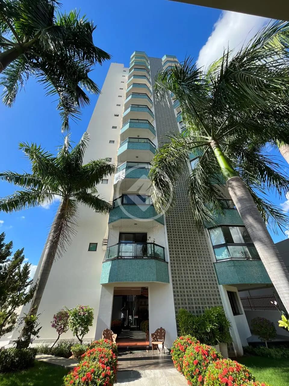 APARTAMENTO COM 04 QUARTOS - 02 SUITES- R$: 1.540,000,00 - MAISON ESTHER