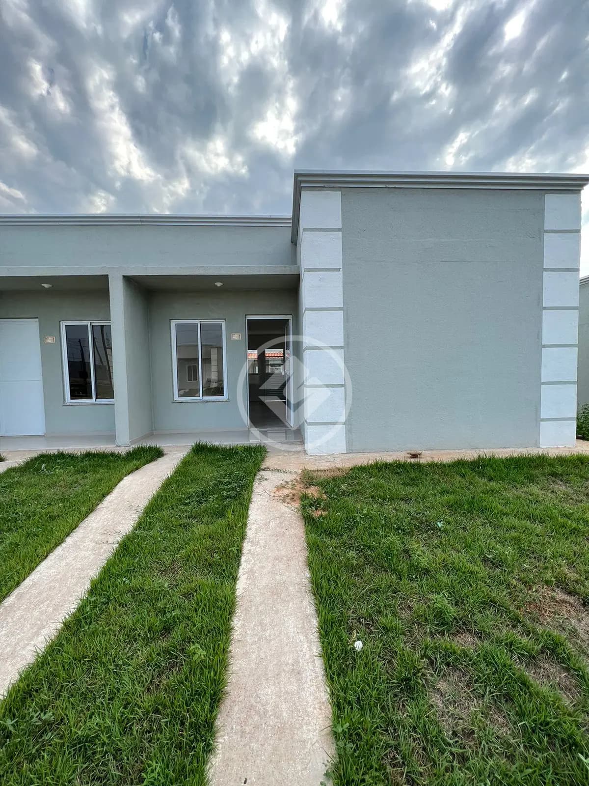 CASA Á VENDA NO CONDOMÍNIO ATHENAS | Valor: R$ 385.000,00