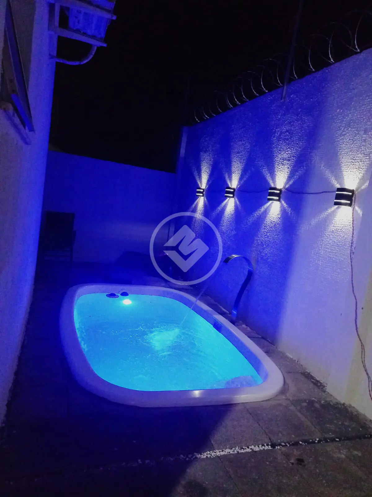 Casa em condomínio a venda no Sicília Residence - R$ 850.000,00 - Energia Solar e Piscina com hidromassagem / Cuiabá - MT