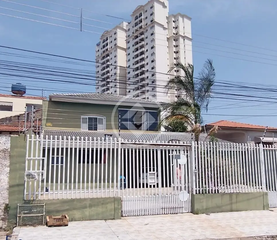 Vende ou Aluga-se Sobrado no Santa Helena - 7 Quartos - 505m² - Cuiabá-MT - Valor: R$ 980.000,00 - Aluguel: R$ 8.000,00
