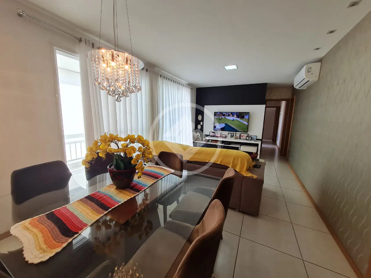 Apartamento 3 quartos (suíte com closet) e 2 demi-suítes com planejados Cuiabá MT R$999.000,00