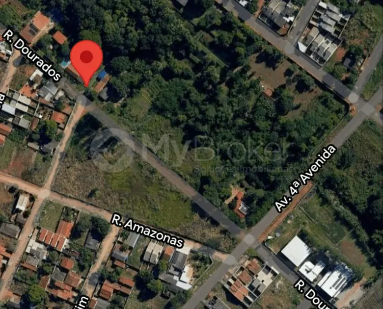 Área plana, com excelente topografia.