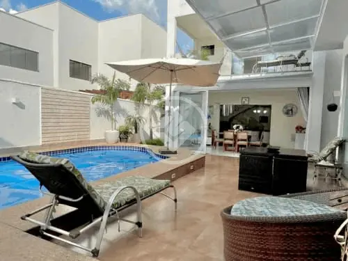 Sobrado á venda Condominio Granville