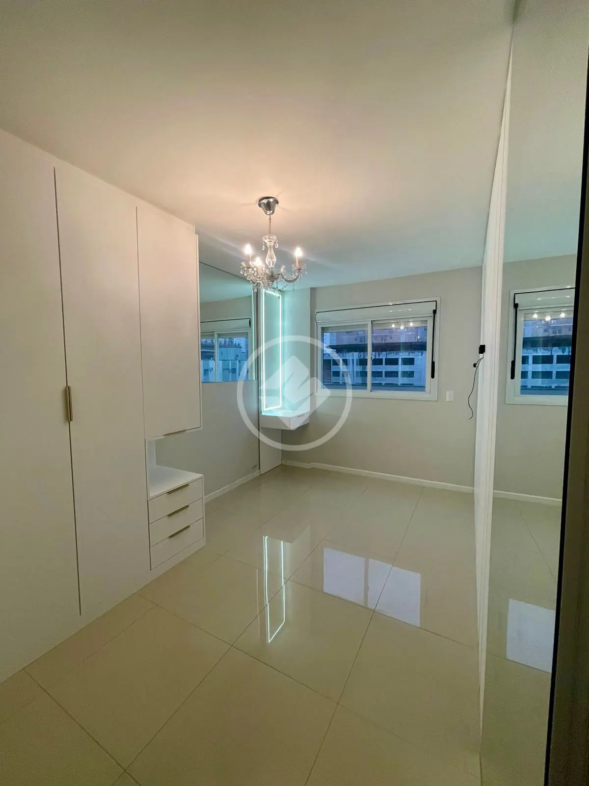 Apartamento 2 quartos no Campinas, São José — foto 4 de 6