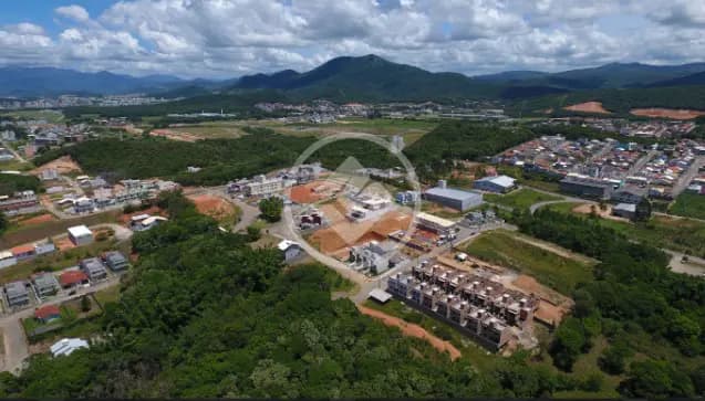 Terreno Plano com 1.103,51m² 15x78 em Loteamento Portal Da Colina Forquilhas, São José.