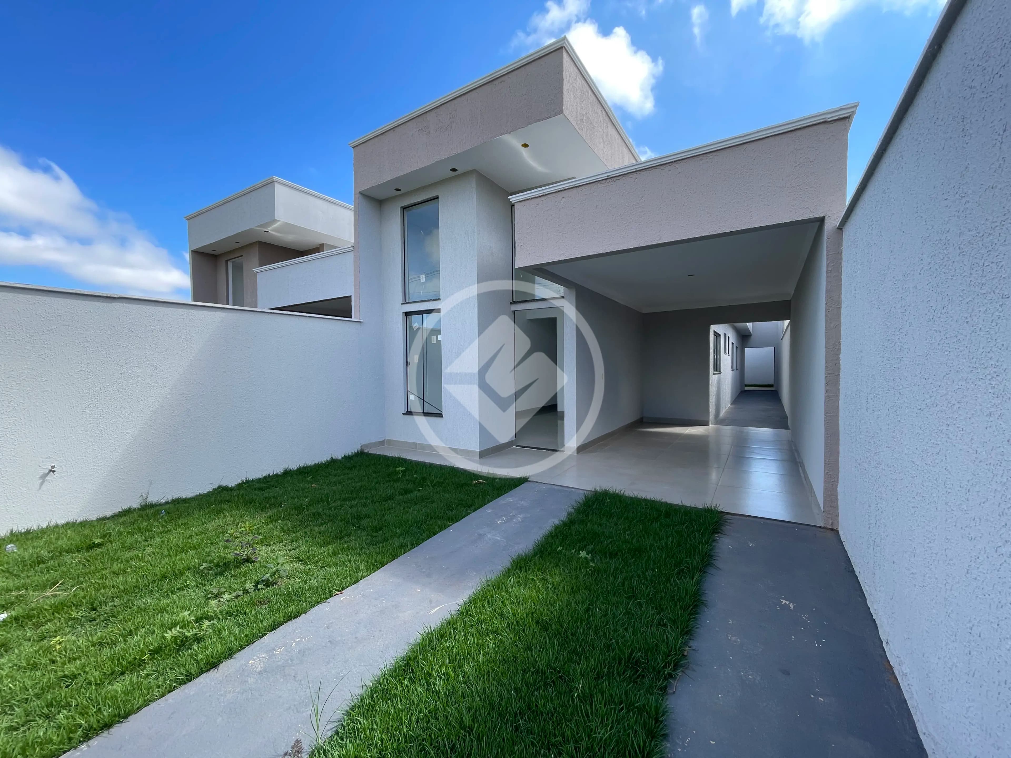 🏡 Casa a venda no Setor Bairro independência com Excelente localização próximo ao Supermercado Max e pontos de comércio