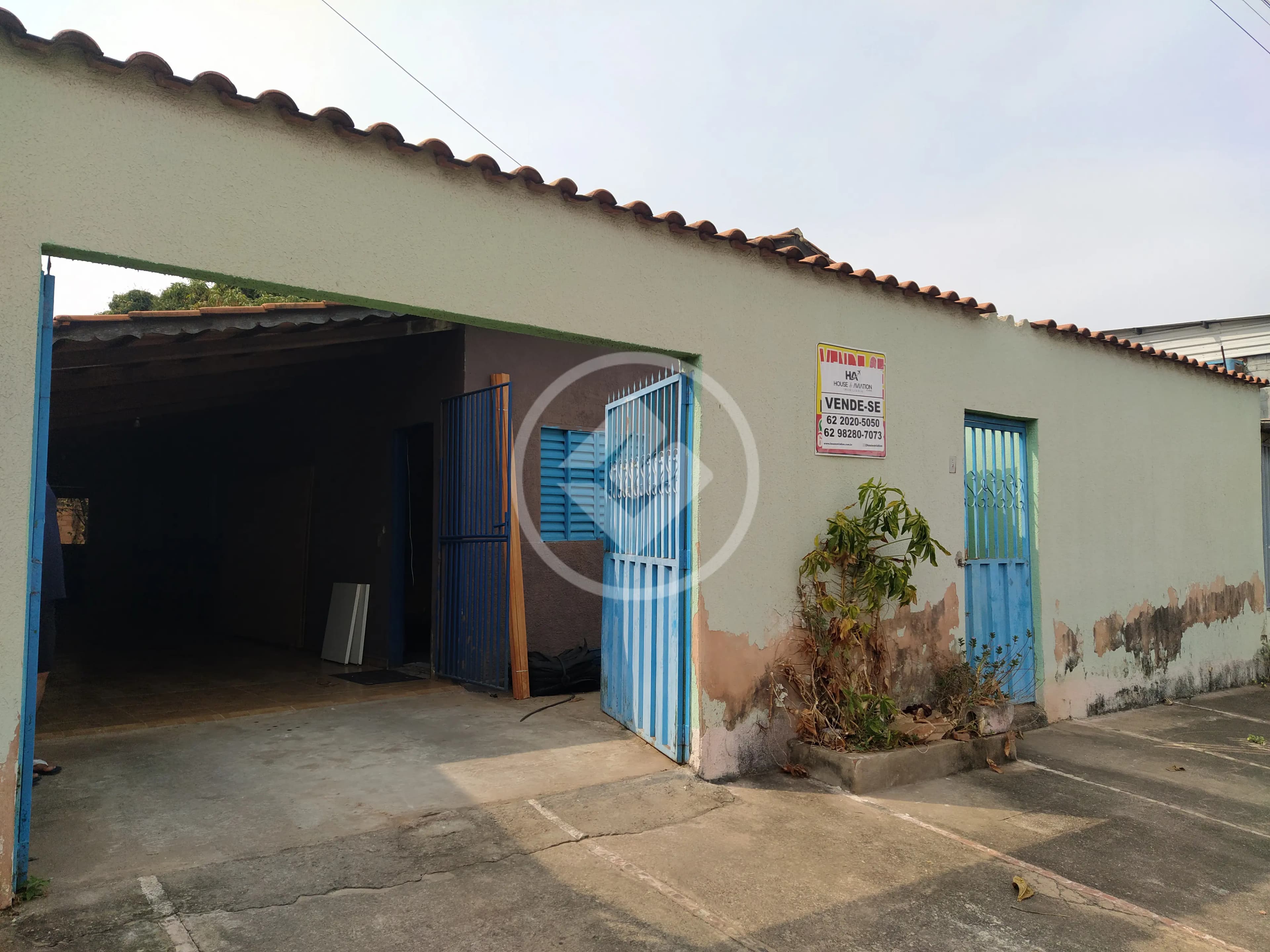 Casa Jardim Tropical, Aparecida de Goiânia - GO — foto 1