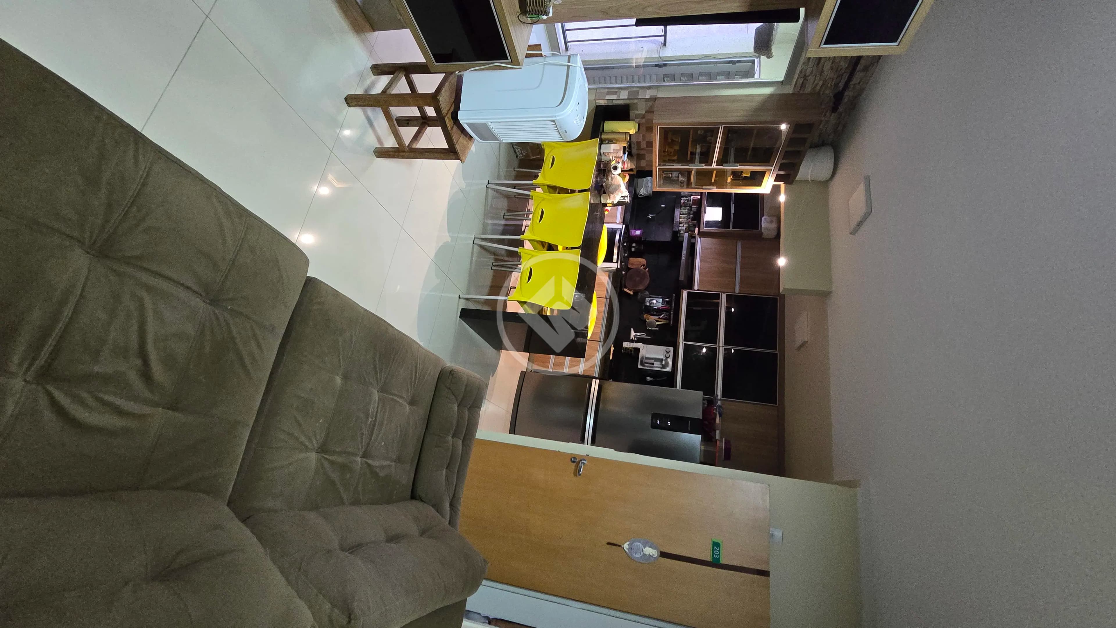 Apartamento 2/4 sofisticado, completo em armários e detalhes de alto padrão