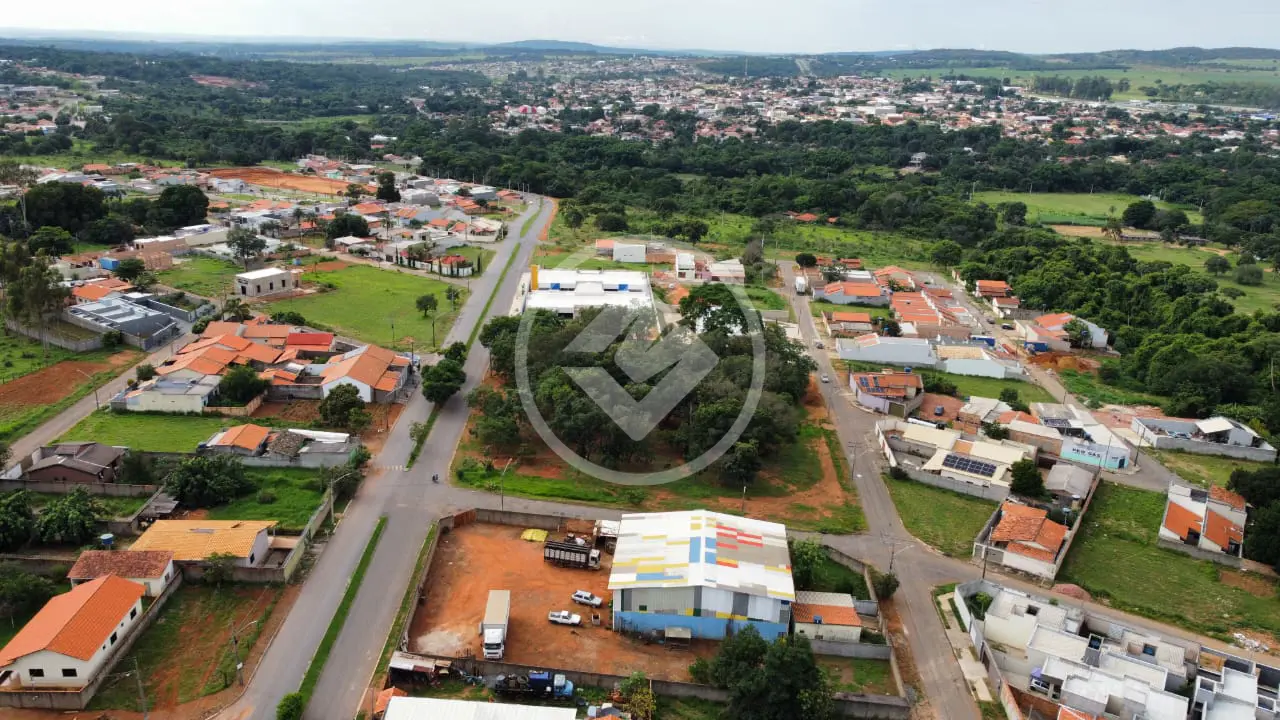 Galpão no Setor Santa Bárbara, Hidrolândia — foto 3 de 6