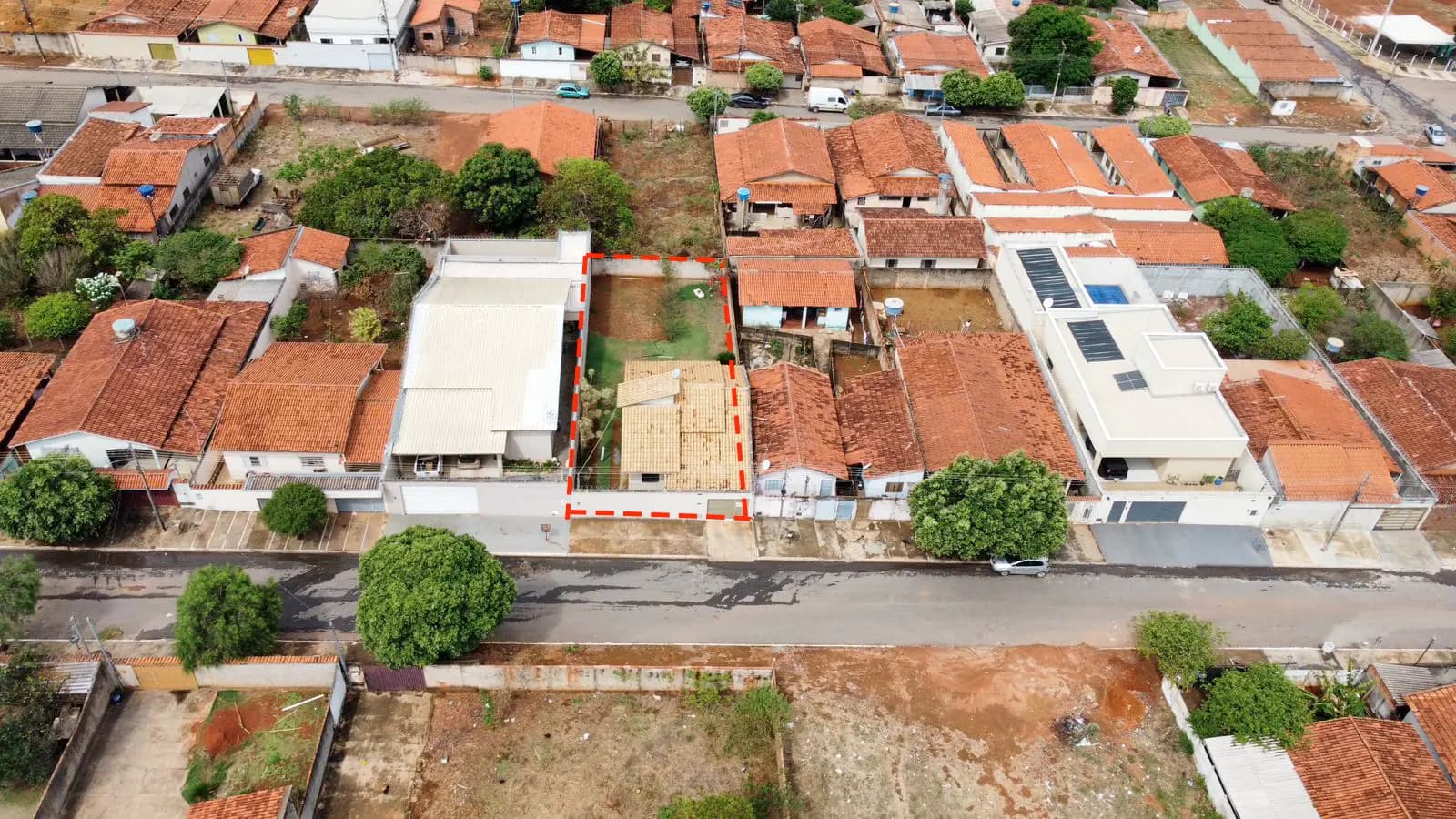 Casa bairro Nazaré, Hidrolândia - GO — foto 1