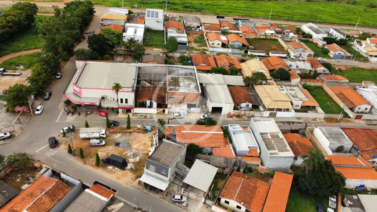 Hidrolândia - Casa 2 Quartos 2 Suítes no Residencial Vitta