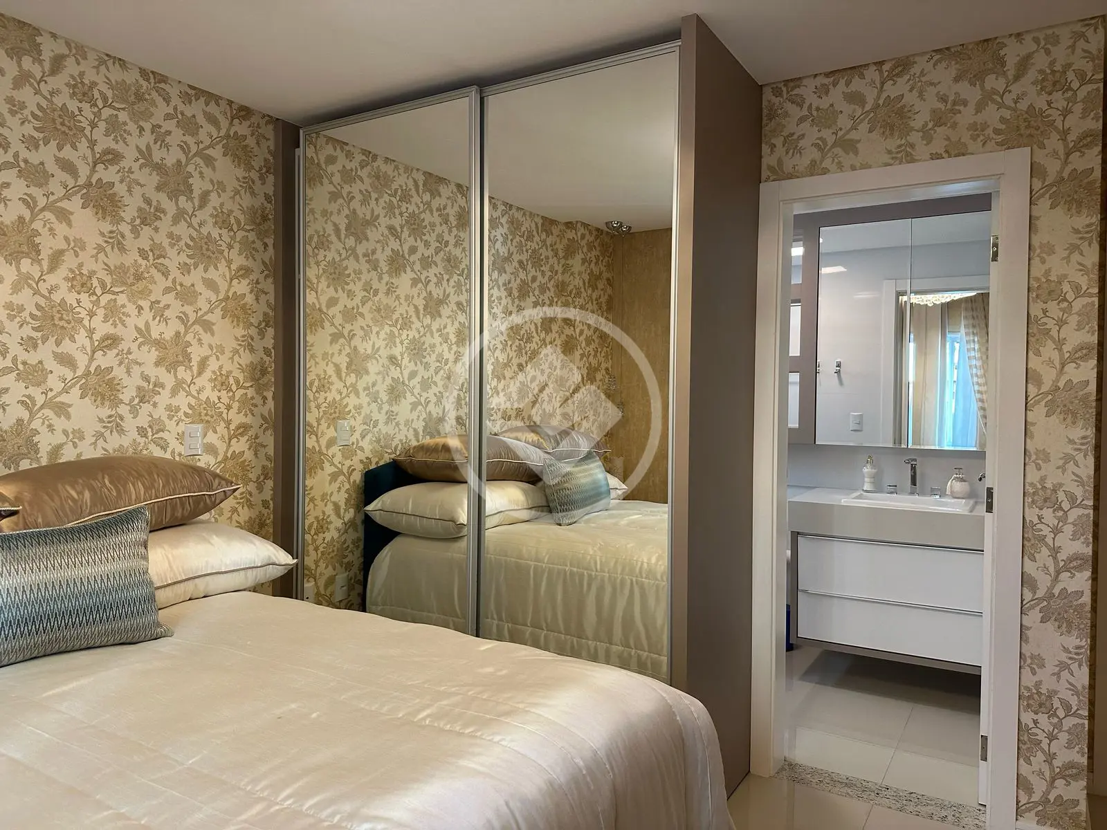 Apartamento 3 quartos no Meia Praia, Itapema — foto 5 de 6