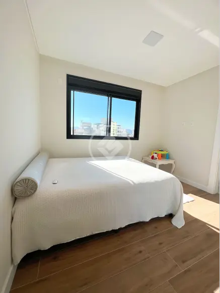 Apartamento 4 quartos no Meia Praia, Itapema — foto 3 de 6