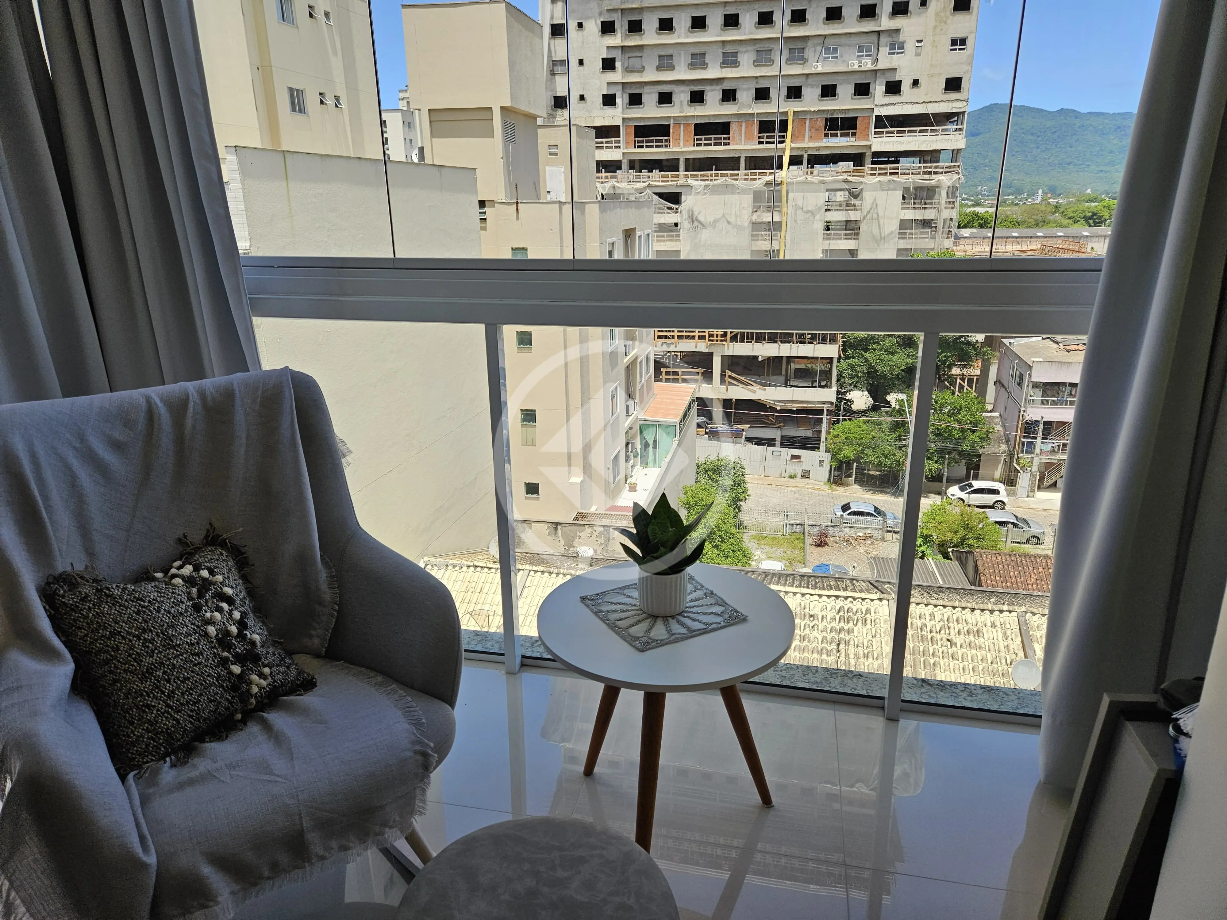 Apartamento Meia Praia, Itapema - SC — foto 1
