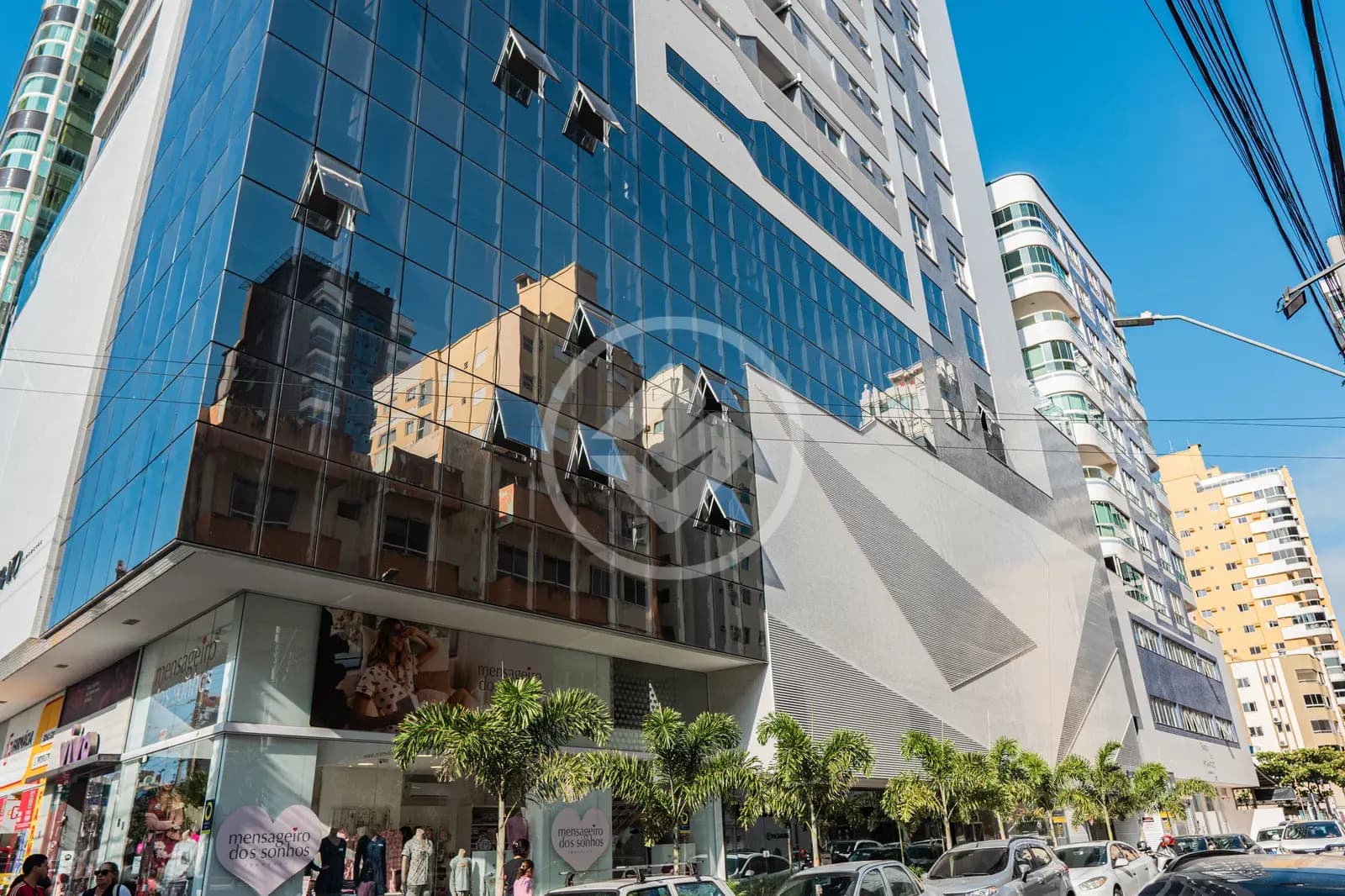 Apartamento 4 quartos no Meia Praia, Itapema — foto 3 de 6