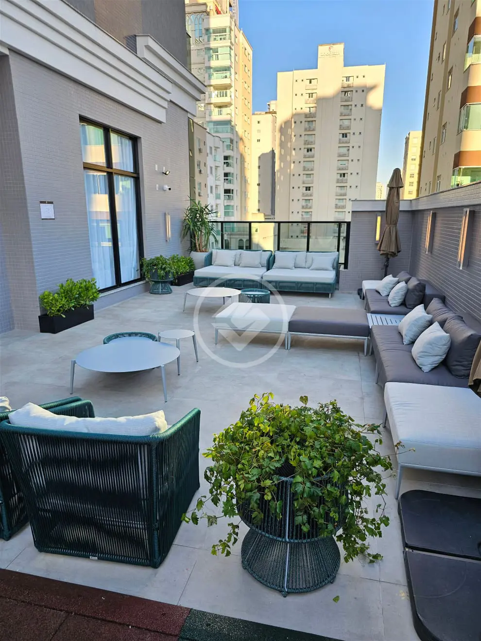 Apartamento 4 quartos no Meia Praia, Itapema — foto 4 de 6