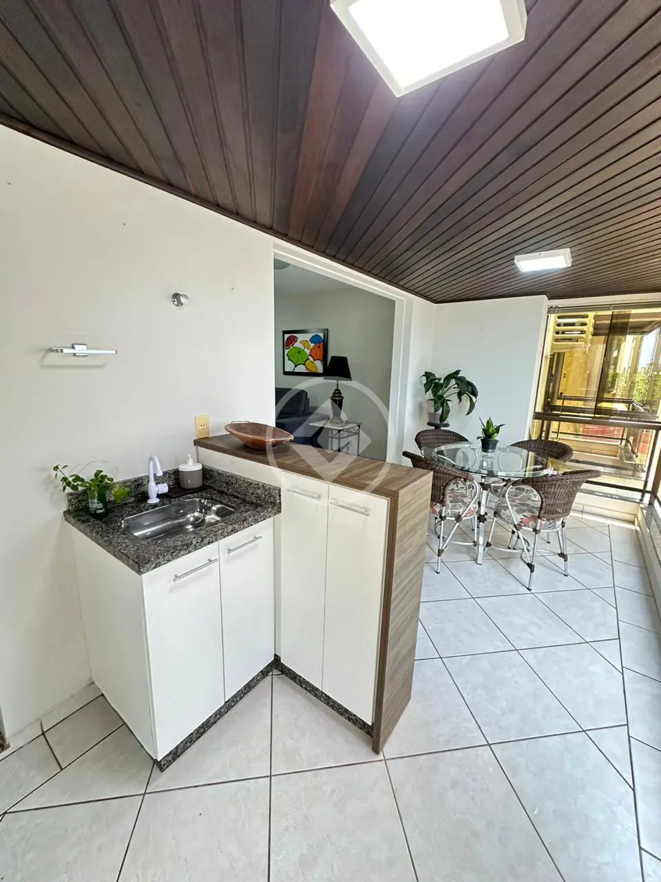 Apartamento 3 quartos no Meia Praia, Itapema — foto 3 de 6