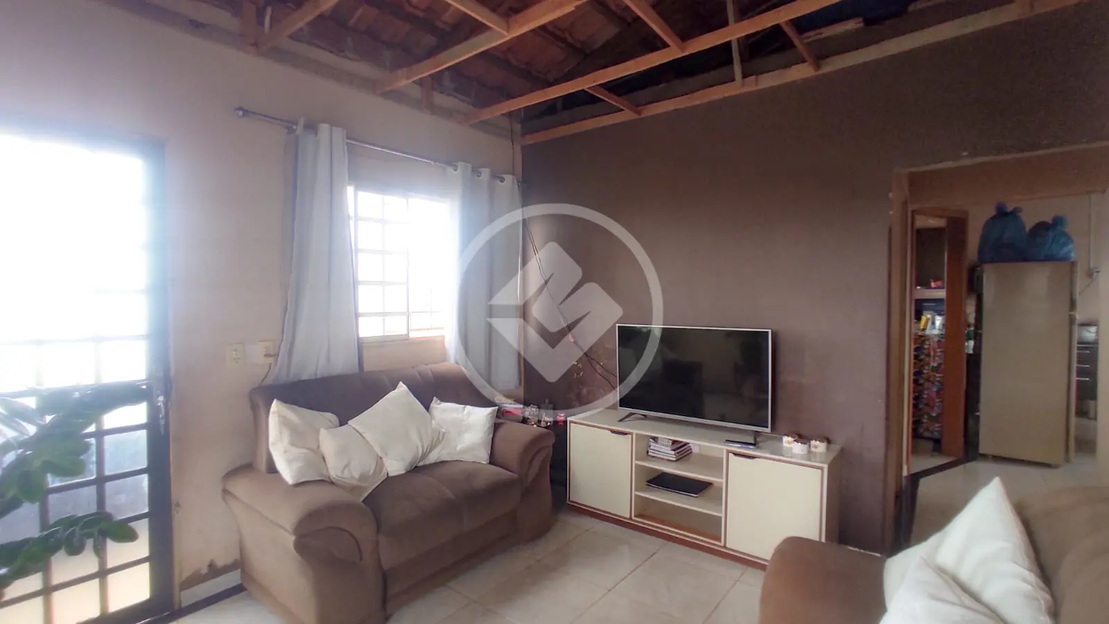 Sobrado à Venda no Residencial Portal do Sol, Jataí! 🏡