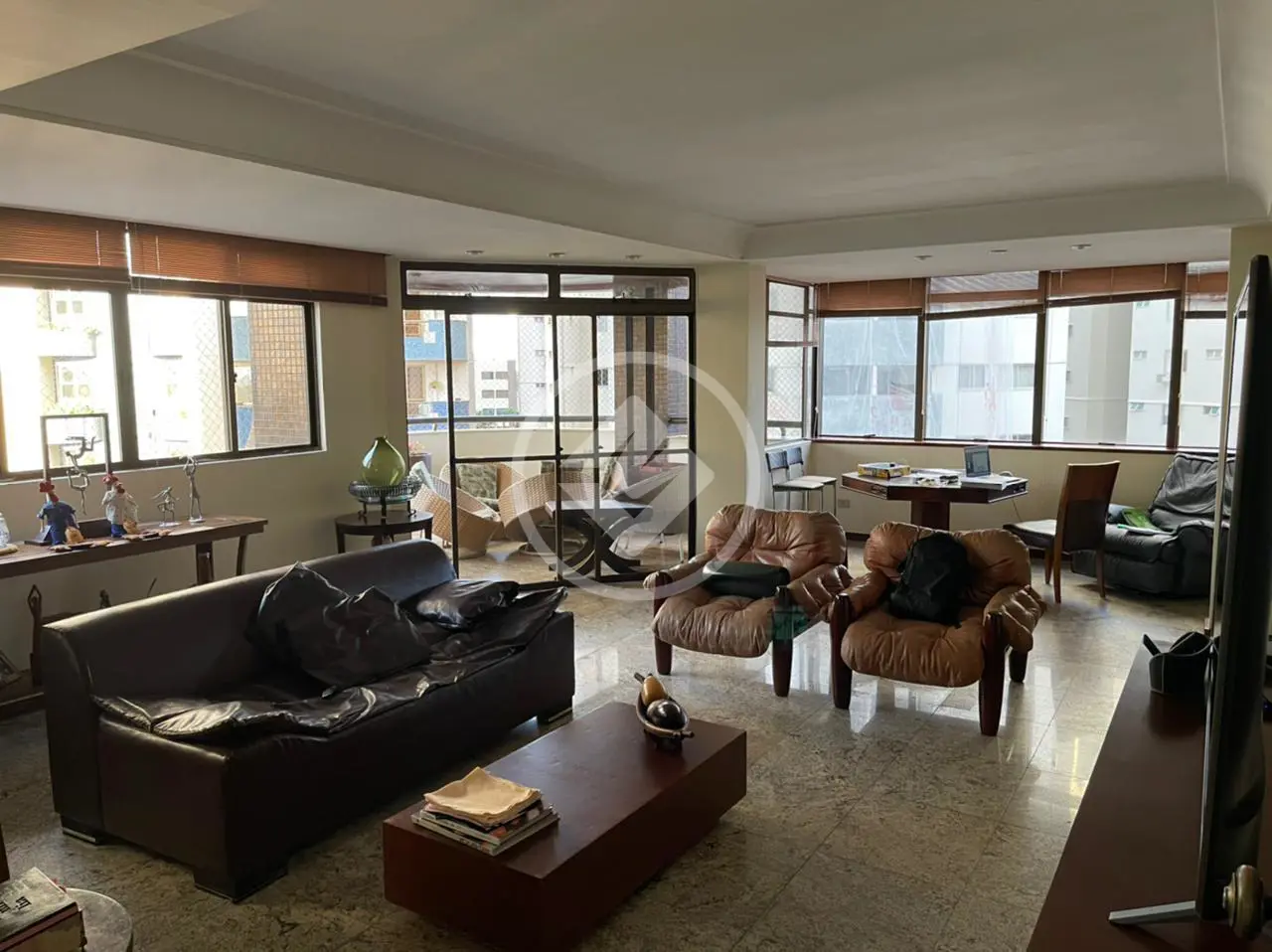 Apartamento Setor Bueno, Goiânia - GO — foto 1