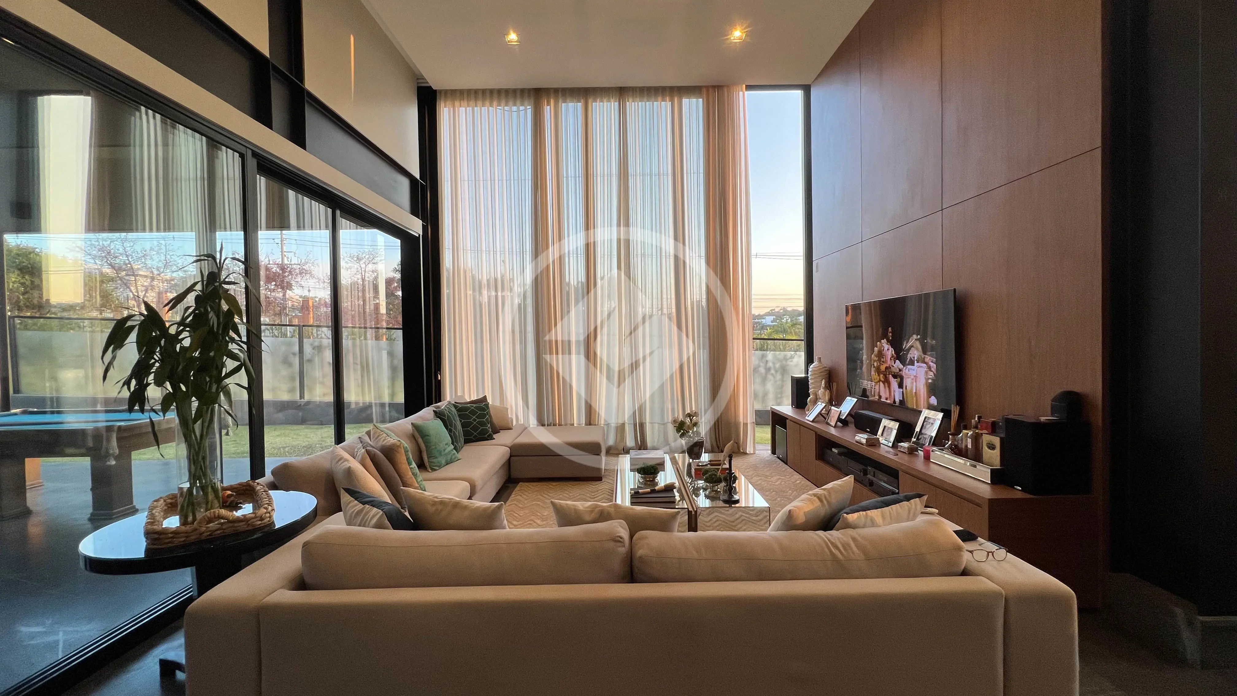 Casa Condomínio Loteamento Alphaville Residencial, Goiânia - GO — foto 2