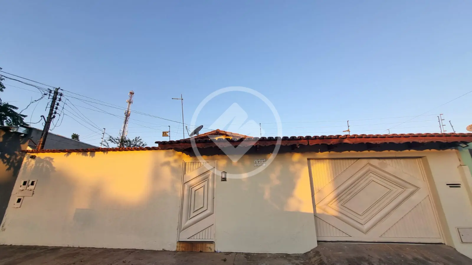 Casa Avenida Graça Aranha Cidade satélite São  Luiz Aparecida de Goiânia.
