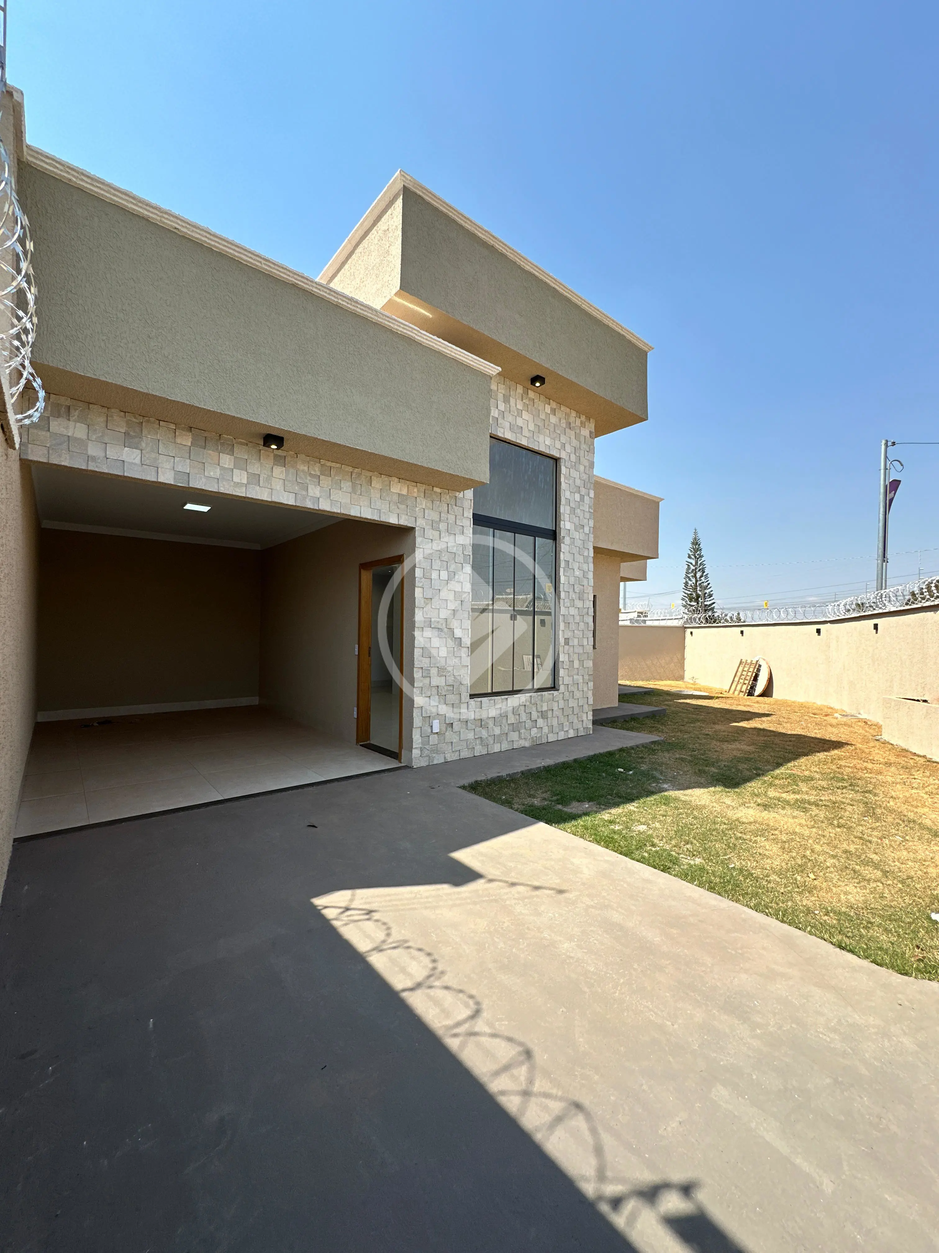 Casa 3 quartos no Setor Serra Dourada - 3ª Etapa, Aparecida de Goiânia — foto 2 de 6