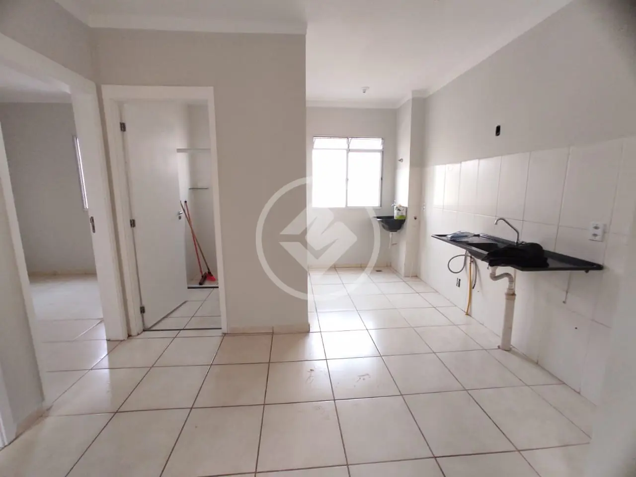 APARTAMENTO CAMPOS ELISEOS